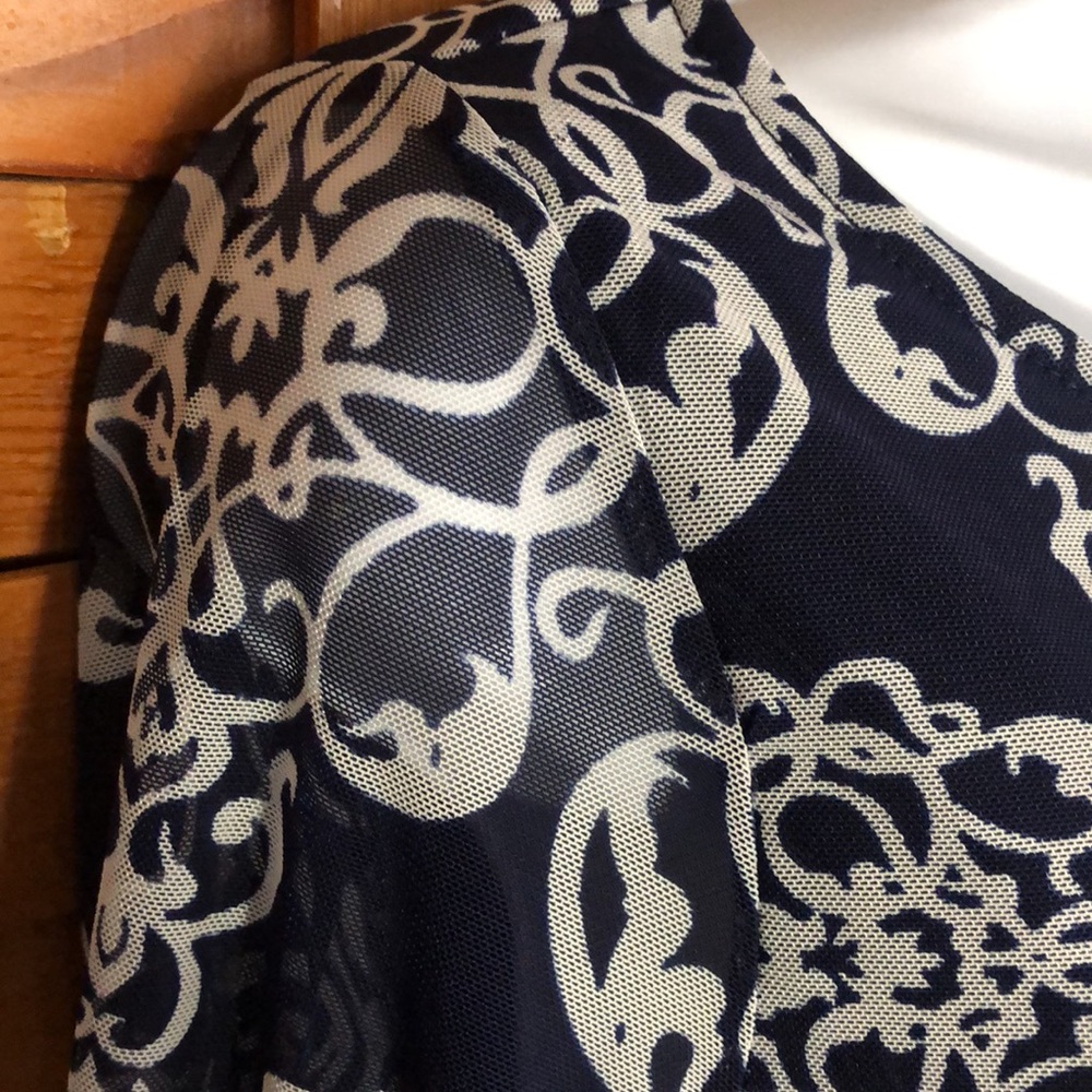 HAANI PETITE Sheer Arabesque Print Dress w/Lining - Picture 6 of 8
